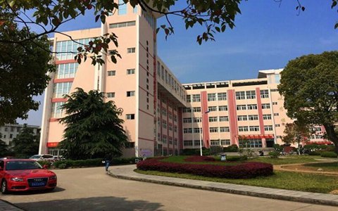 什邡市职业中专学校中餐烹饪与营养膳食专业